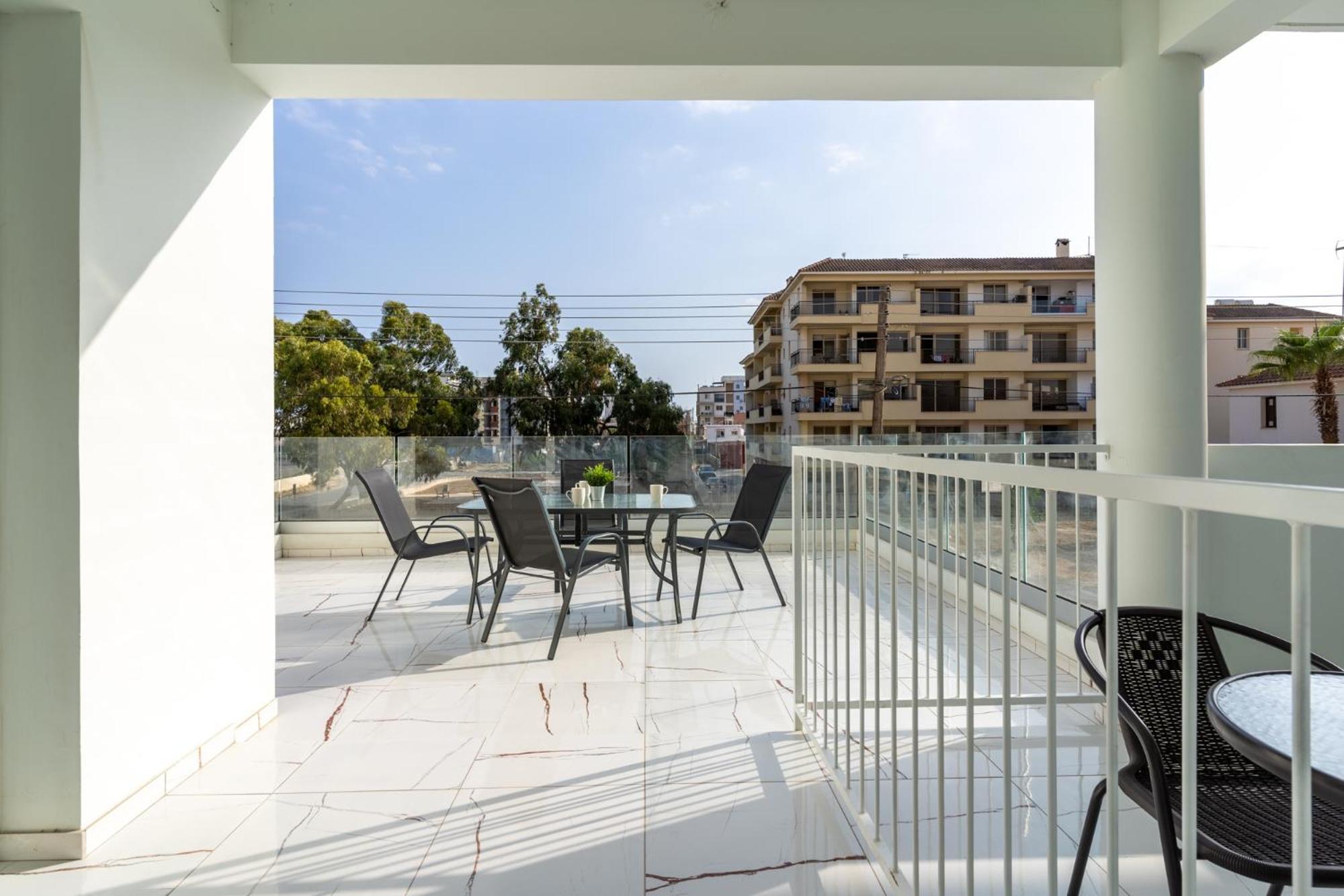 דירה Artemis 1-bedroom In לרנקה